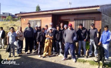 Desocupados tomaron la sede de la UOCRA