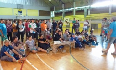 Se corre el Triatl&oacute;n del Lago Argentino 2016
