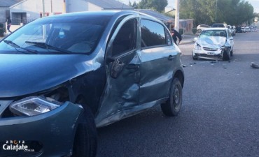 Violento choque: dos lesionados y un aprehendido