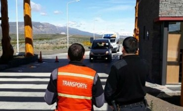 Siguen encontrando transportes de pasajeros  fuera de regla.