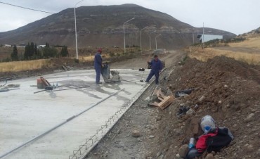 Avanza la pavimentaci&oacute;n de Calle Pioneros