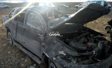 Ruta 40. Volc&oacute; una camioneta con 4 personas