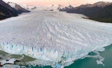 Glaci&oacute;logos internacionales alertan sobre el impacto de las Represas