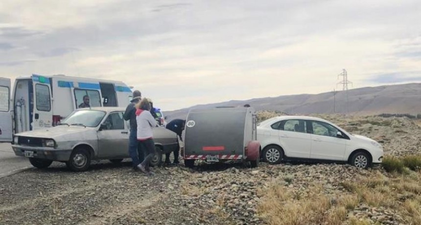 Choque cerca del acceso al aeropuerto