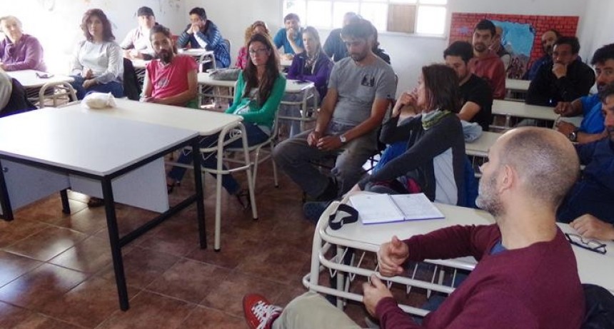 Realizaron la segunda reuni&oacute;n por la educaci&oacute;n t&eacute;cnica en El Chalt&eacute;n