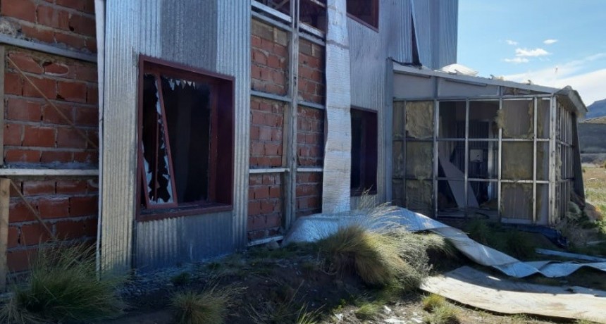 VIDEO. Denuncian reiterados robos y destrozos a propiedades de L&aacute;zaro B&aacute;ez en El Calafate