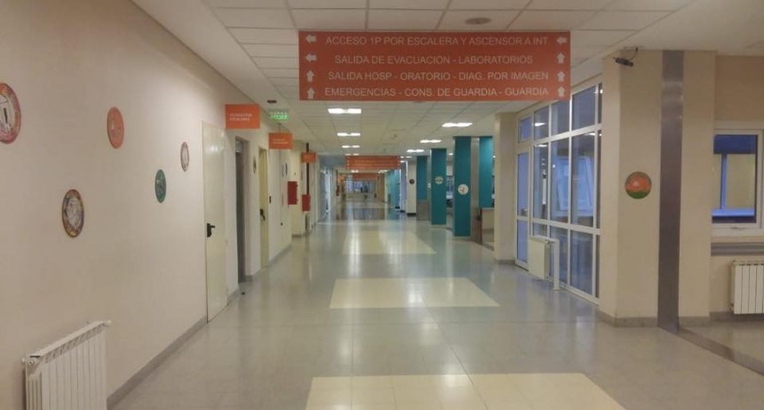 Decadente. El Hospital SAMIC est&aacute; por quedarse sin comida y el Interventor ausente