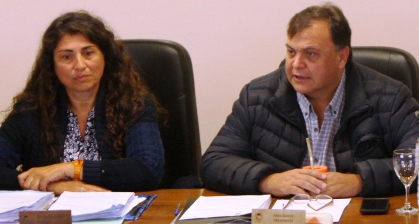 Enojo oficial por el comunicado de la C&aacute;mara de Comercio