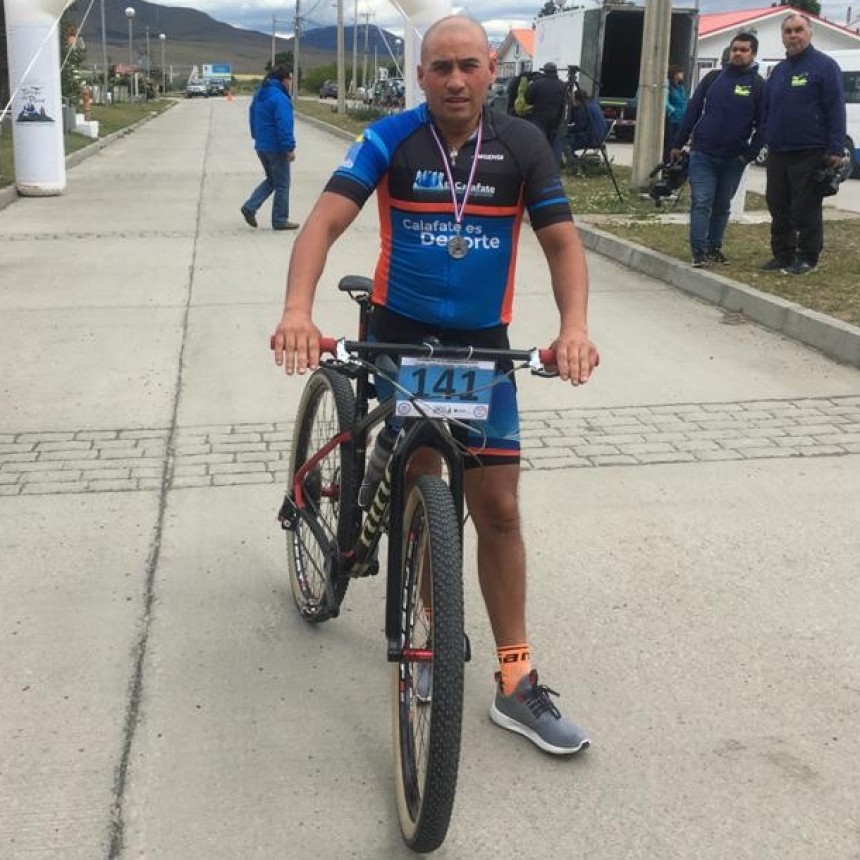 Calafate&ntilde;o en la prueba cicl&iacute;stica de la Ruta Mistraliana