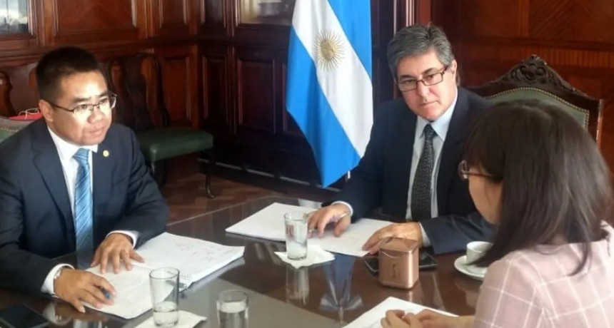 Naci&oacute;n reafirm&oacute; la decisi&oacute;n de avanzar con las Represas
