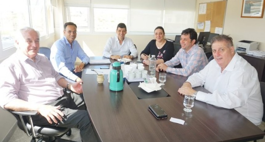 VIDEO. Primera reuni&oacute;n hacia la normalizaci&oacute;n del SAMIC
