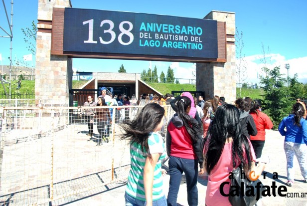 Cambio de orden. Abrieron las puertas del anfiteatro.