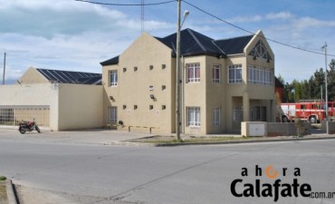 Familia despierta con ladr&oacute;n dentro de la casa