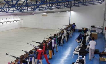 Mar&iacute;a Anna Betig en dos concentraciones nacionales de Tiro.