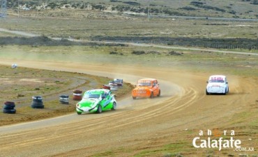 Se corre el &ldquo;Gran Premio del Lago Argentino&rdquo; de Automovilismo