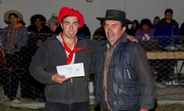 Berra y Osses los ganadores del Festival de Doma del Lago Argentino