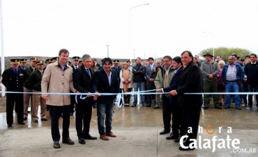 Actos y desfile, con palabras de esperanza y de reclamos.