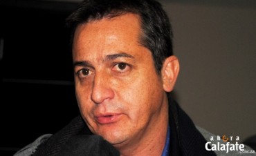 Secretario de Turismo de Naci&oacute;n defendi&oacute; la Fiesta del Lago 