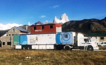 Lleg&oacute; el Aula M&oacute;vil a El Chalt&eacute;n
