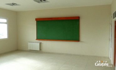 A un mes del comienzo de clases, al Colegio 46 le faltan aulas