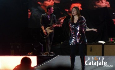 La Oreja de Van Gogh y Guasones animaron la 5ta Noche