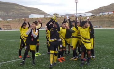 Argentinos jug&oacute; mal y Ferrocarril YCF gan&oacute;