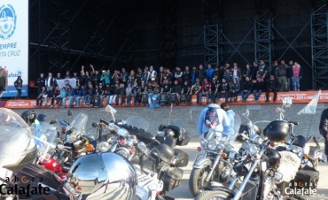 IV Moto Encuentro en la 6ta Fiesta Nacional del Lago