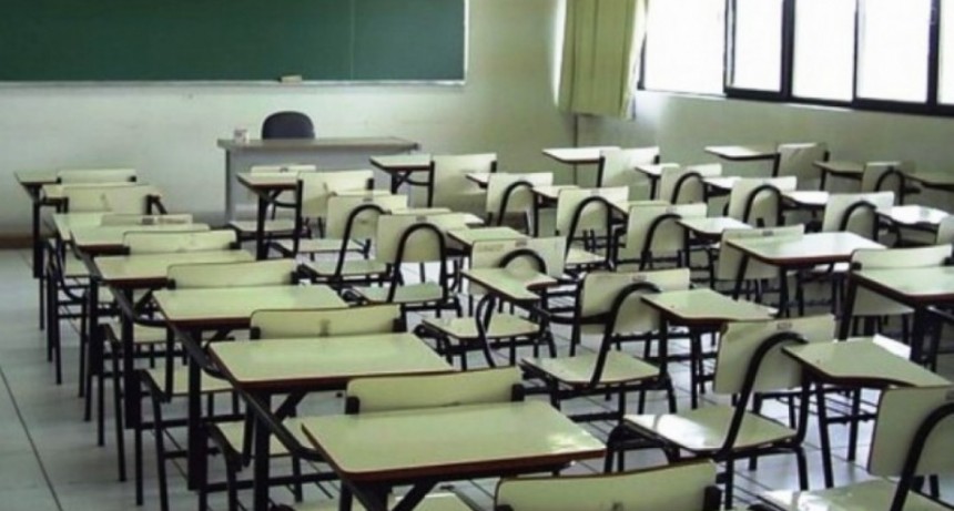 Clases. ADOSAC convoc&oacute; al paro y el gobierno a llevar a los chicos a las escuelas, con alegr&iacute;a.