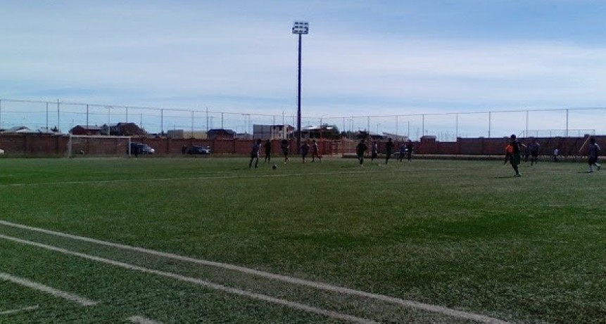El f&uacute;tbol arranca el 9 y 10 de marzo y el estadio tendr&aacute; iluminaria led
