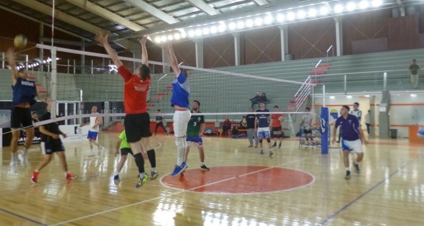 El Calafate y AMUVOCA listos para jugar de local