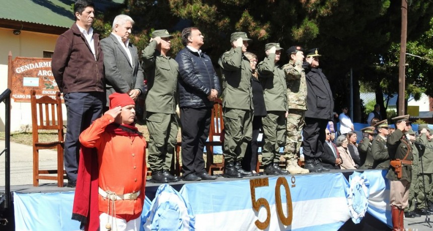 Con acto, desfile y asado, Gendarmer&iacute;a celebr&oacute; los 50 a&ntilde;os de Escuadr&oacute;n 42