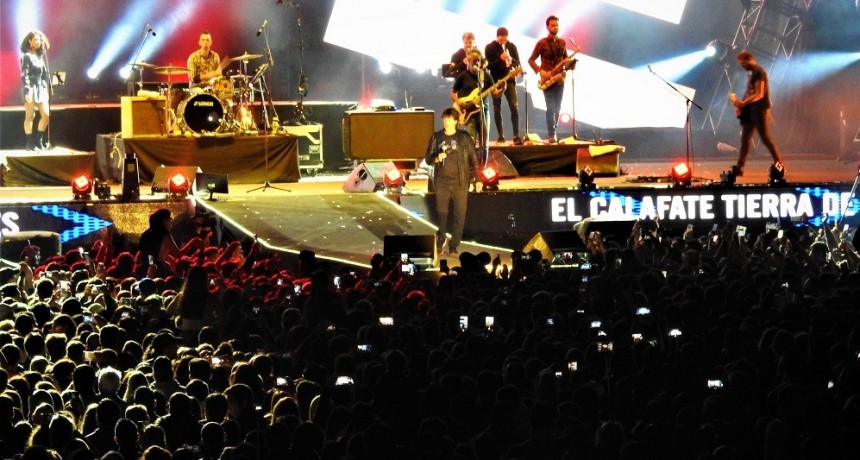 Festival del Lago termin&oacute; con lleno total en el Anfiteatro y El Calafate 