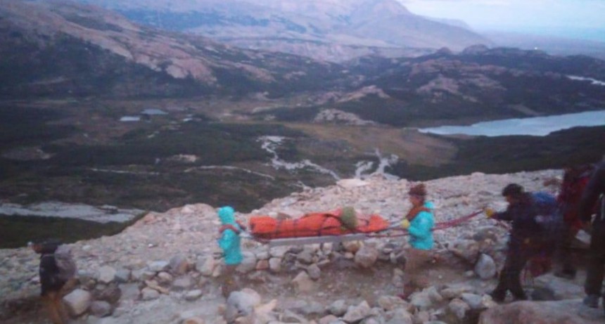 Rescate de turista en la Laguna de los Tres