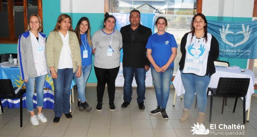 Se entregaron tarjetas AlimentAR en El Chalt&eacute;n