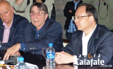 Osvaldo Acosta dijo que no hay posibilidades que la Corte frene trabajos de represas.