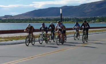 Un chaque&ntilde;o y una piedrabuenense los ganadores del Biathlon de El Calafate