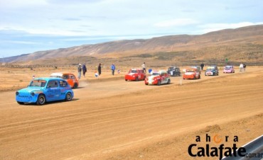 Automovilismo: Se corre el &ldquo;Gran Premio Islas Malvinas&rdquo;.