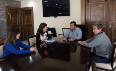 Comercio coordina trabajo conjunto con autoridades de El Calafate