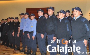 Ordenan que nuevos agentes policiales vuelvan a capacitarse 