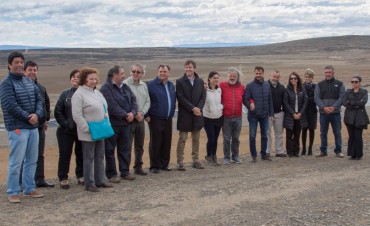 Empresarios y concejales conocieron nueva planta de gesti&oacute;n de residuos.