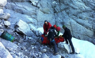 Culmin&oacute; el rescate de los cuerpos de los escaladores