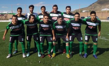 Argentinos del Sur juega con Famailla de R&iacute;o Grande