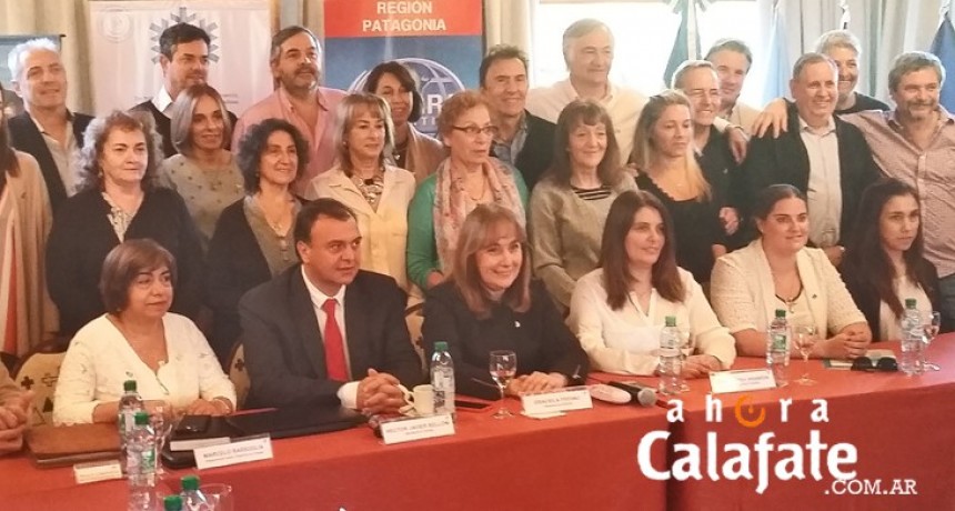 FEHGRA pide que sector p&uacute;blico controle y regule actividades no habilitadas.