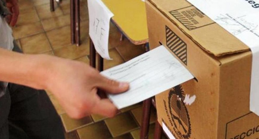 Mes clave para definir con que sistema votar&aacute;n los santacruce&ntilde;os