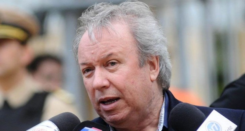 Peralta se presenta como candidato