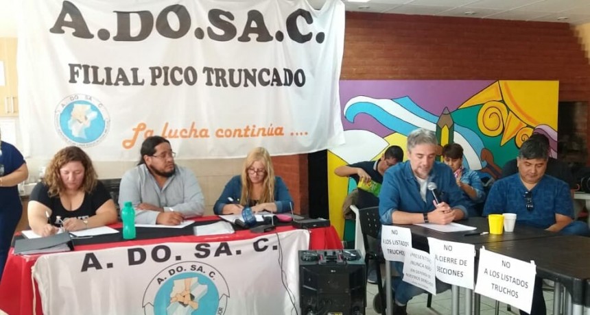 Docentes rechazan oferta y deciden paro de 24 horas