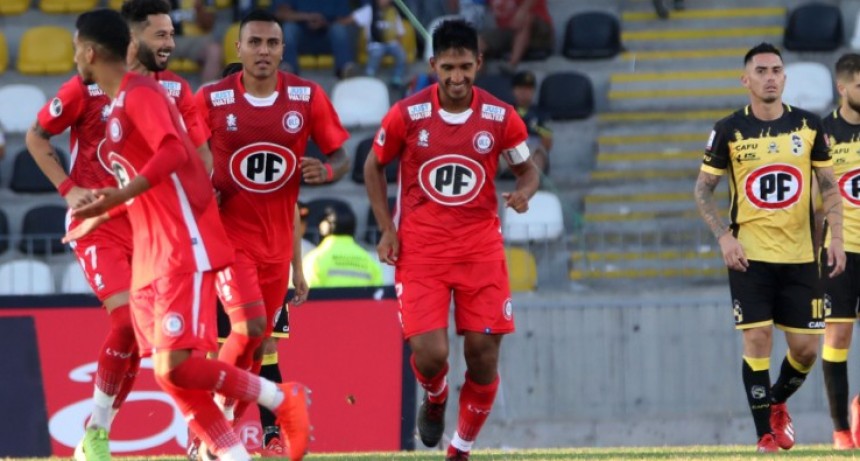 La Calera empat&oacute; con gol del calafate&ntilde;o Pablo Alvarado
