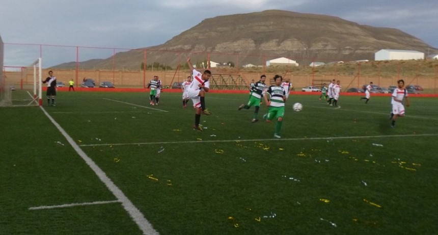 El f&uacute;tbol de Primera comenz&oacute; a jugar la segunda fecha