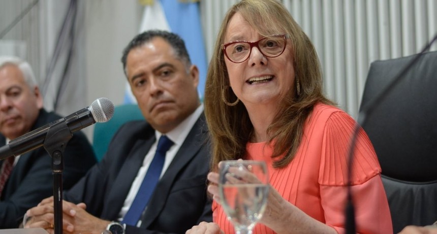 Apertura de sesiones. Temas salientes del discurso de Alicia Kirchner 