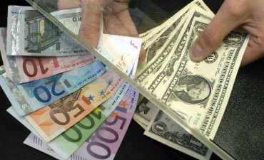 Banco Naci&oacute;n cambia d&oacute;lares y euros por la tarde
